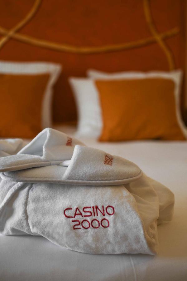 Отель Casino 2000 - Adult Guests Only Мондорф-Лес-Баинс Экстерьер фото